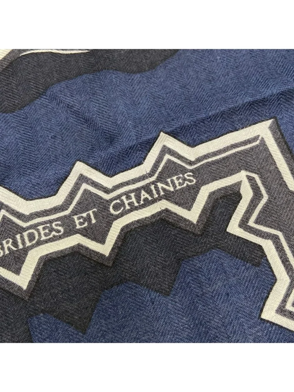 Hermes Shawl Carre 100 Blue Marine Griffonse Gray le 24 Brides Et Chaines Scarf